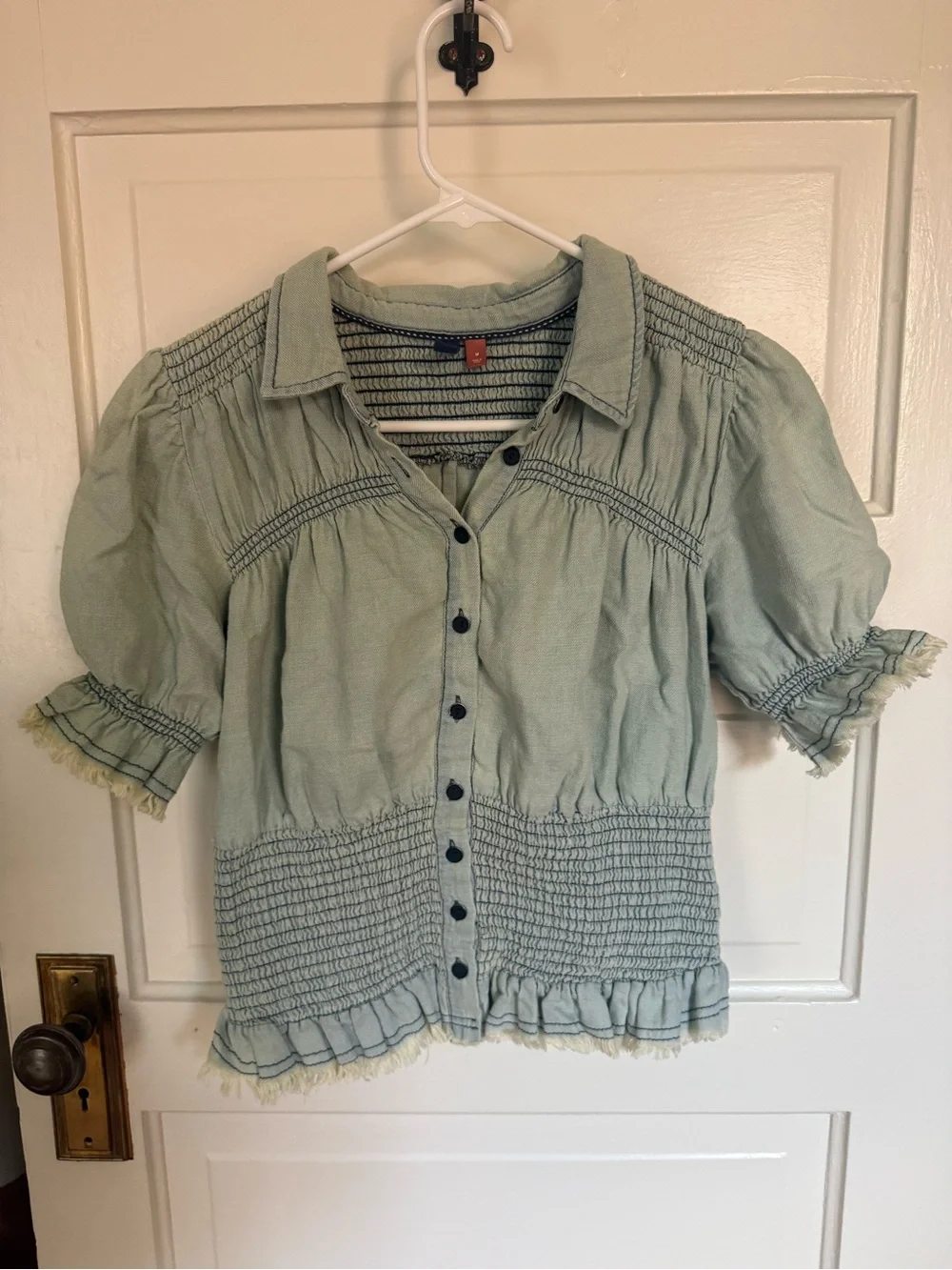 Anthropologie Pilcro Femme Smoked Blouse light blue size Medium